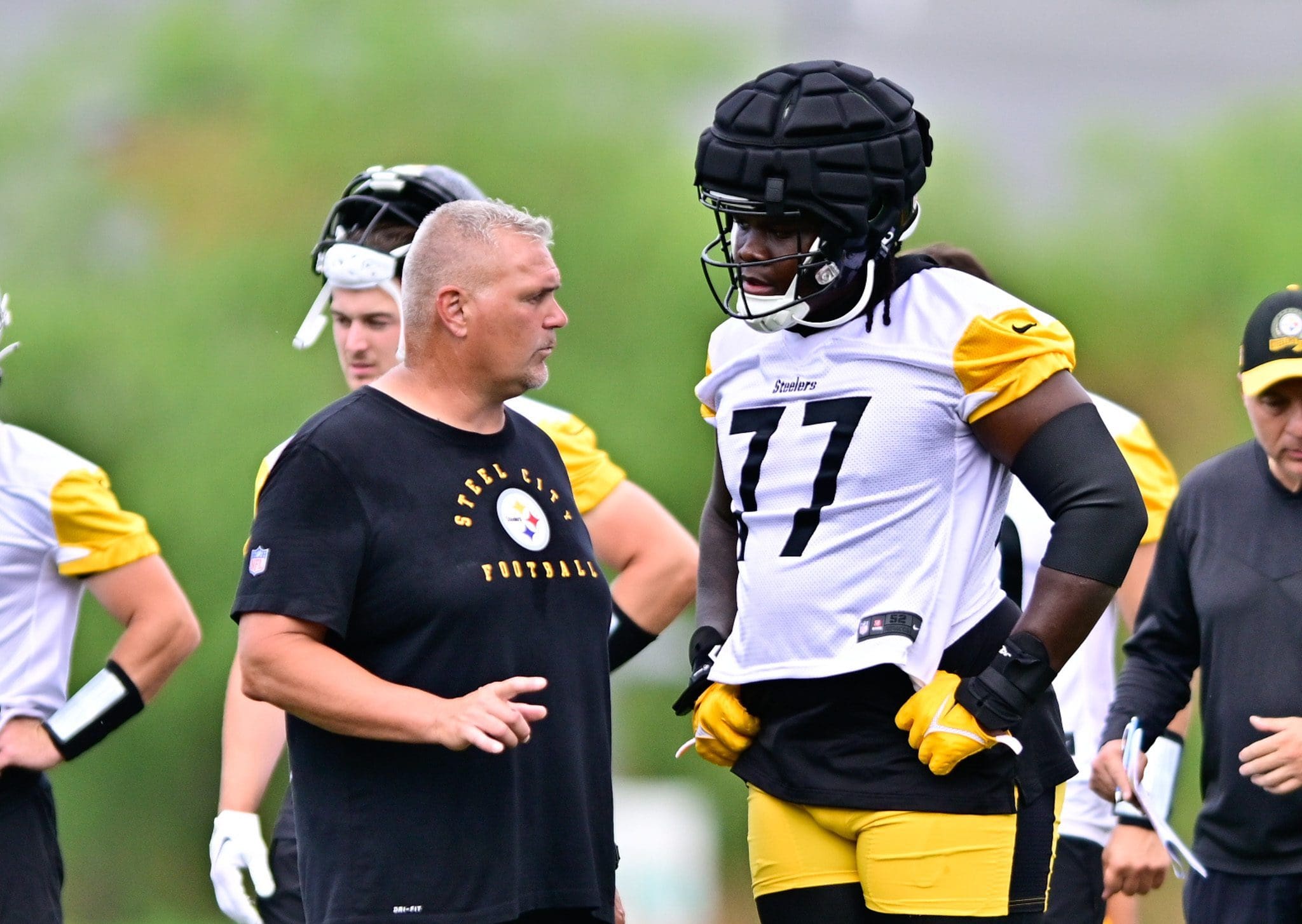 Steelers OT Broderick Jones