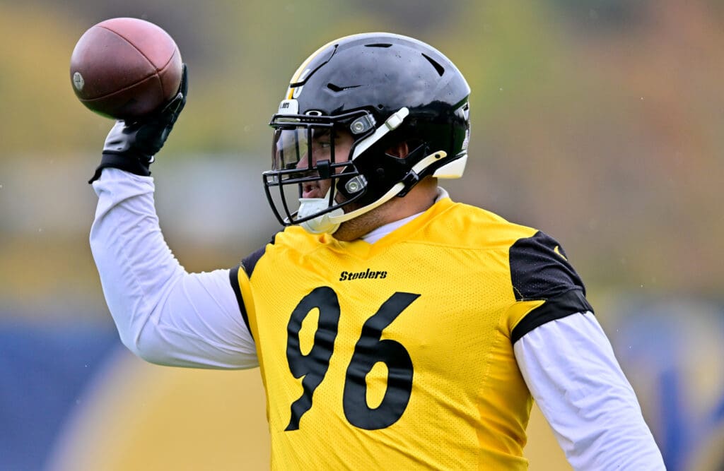 Pittsburgh Steelers NT Breiden Fehoko