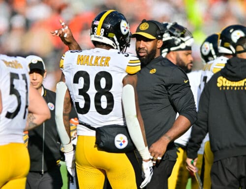 Steelers LB Mykal Walker