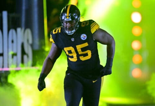 Steelers NT Keeanu Benton