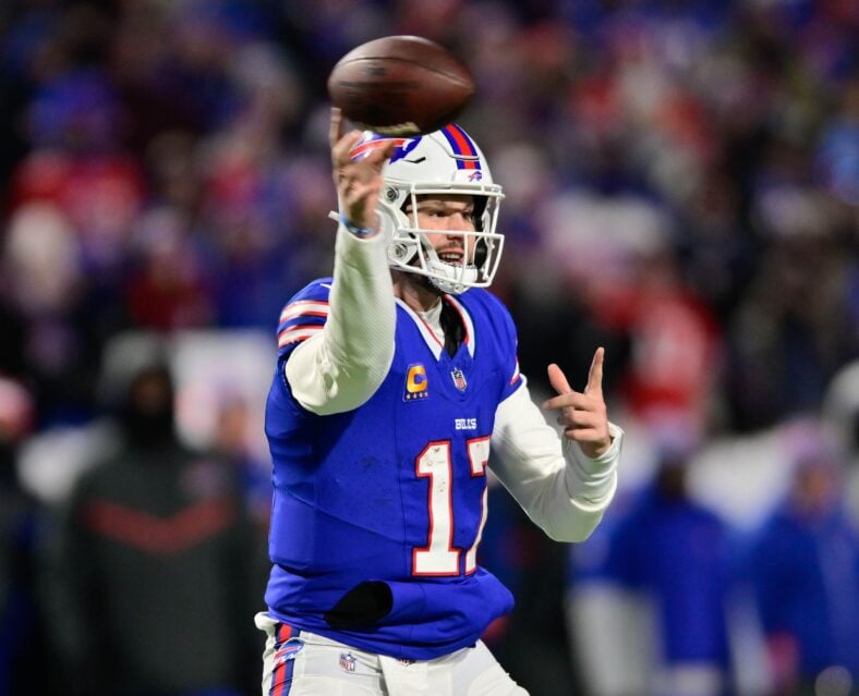 Pittsburgh Steelers Buffalo Bills QB Josh Allen