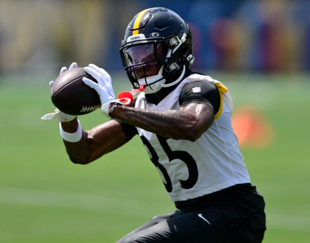 Steelers wide receiver Duece Watts 