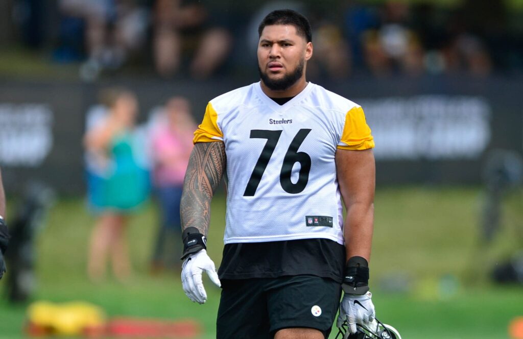 Pittsburgh Steelers OT Troy Fautanu