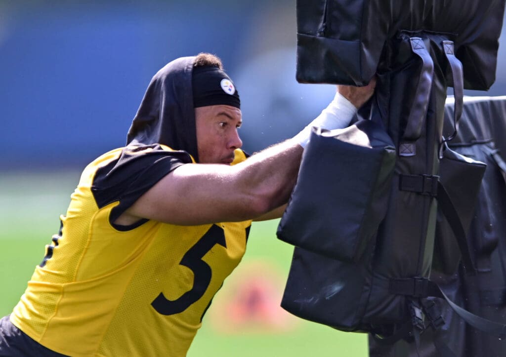 Pittsburgh Steelers OLB Alex Highsmith