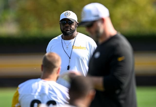 Pittsburgh Steelers head coach Mike Tomlin