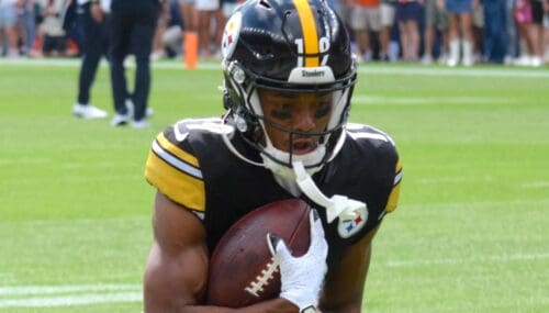 Steelers wide receiver Calvin Austin III