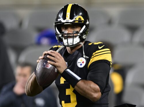 Steelers quarterback Russell Wilson