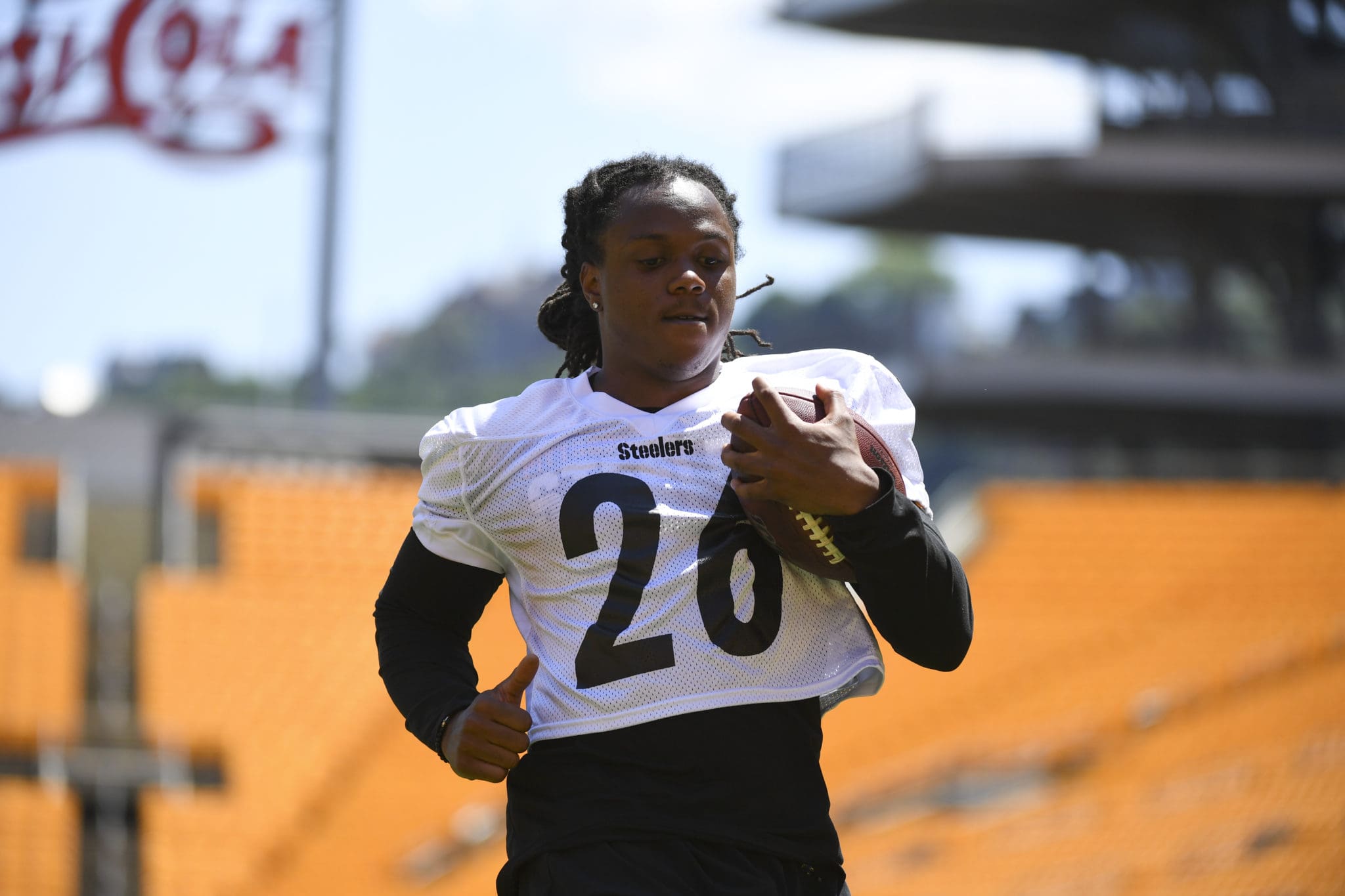 Steelers All 90: Anthony McFarland Jr. Ready for His Chance