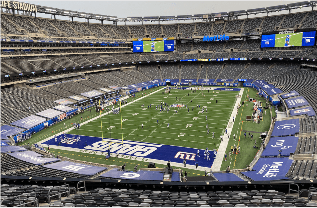 Around MetLife Stadium, sounds of silence loomed as Steelers opened season