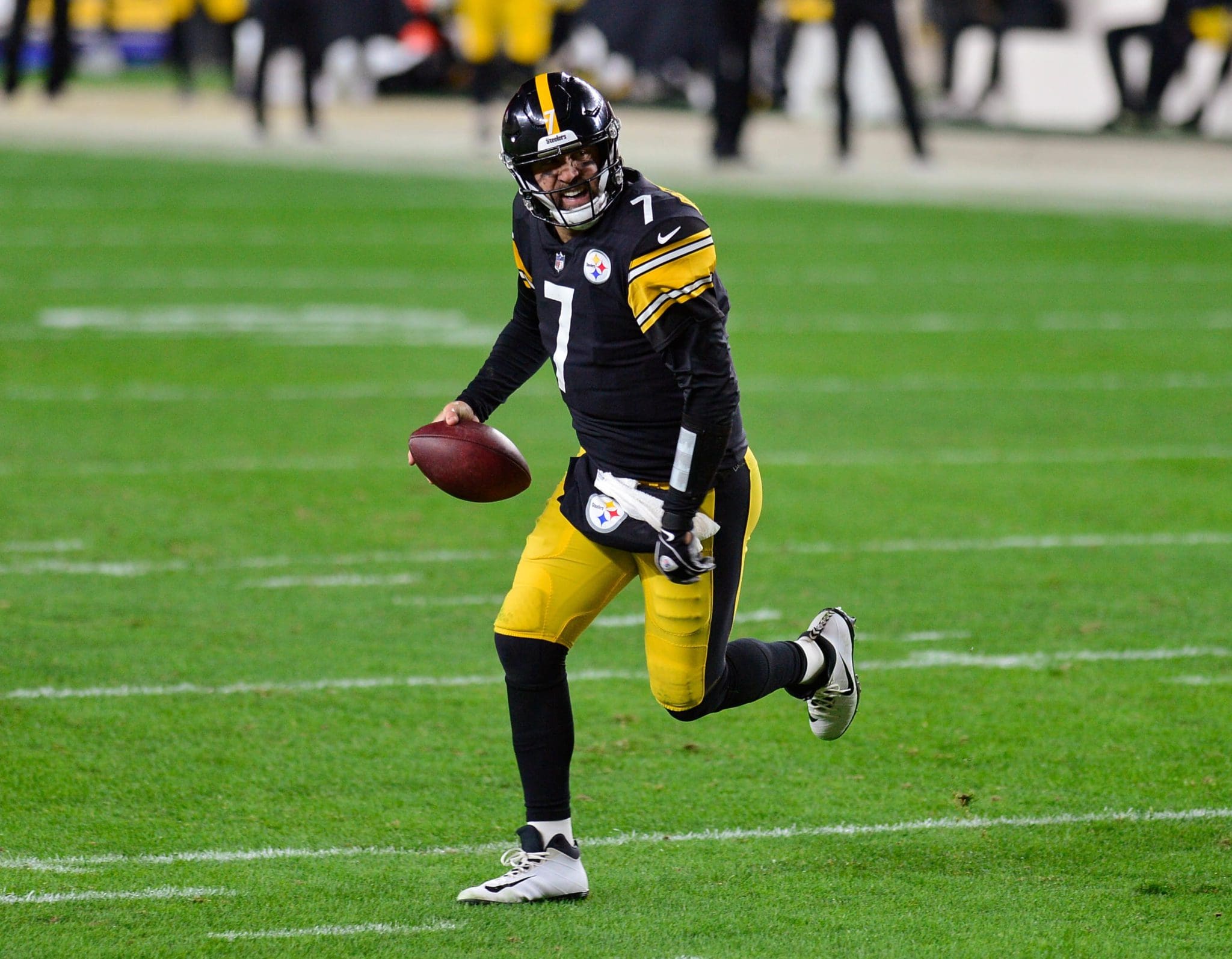 Steelers' Perfect Season Comes to an End With Loss to Washington