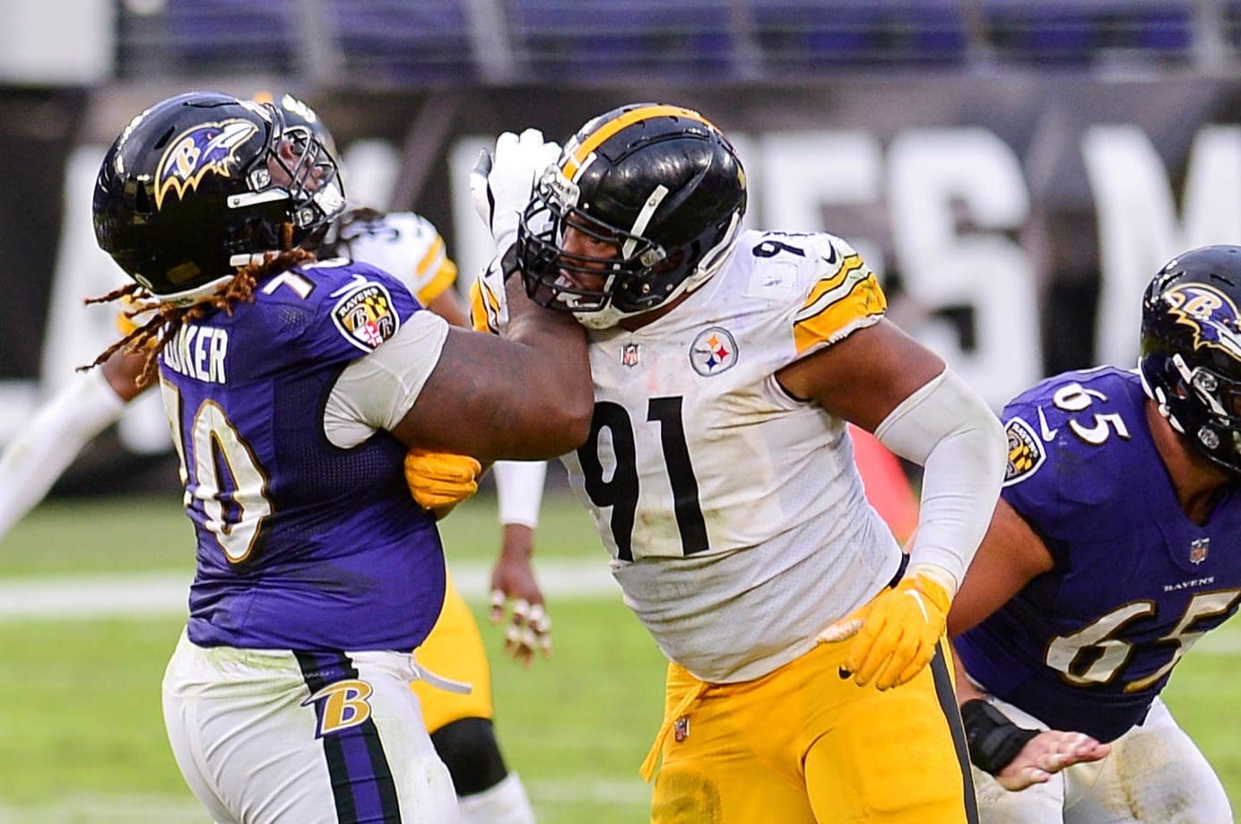 Report: Steelers free up salary cap space through Stephon Tuitt's