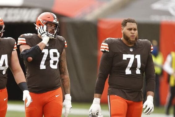 Browns All-Pro right tackle Jack Conklin