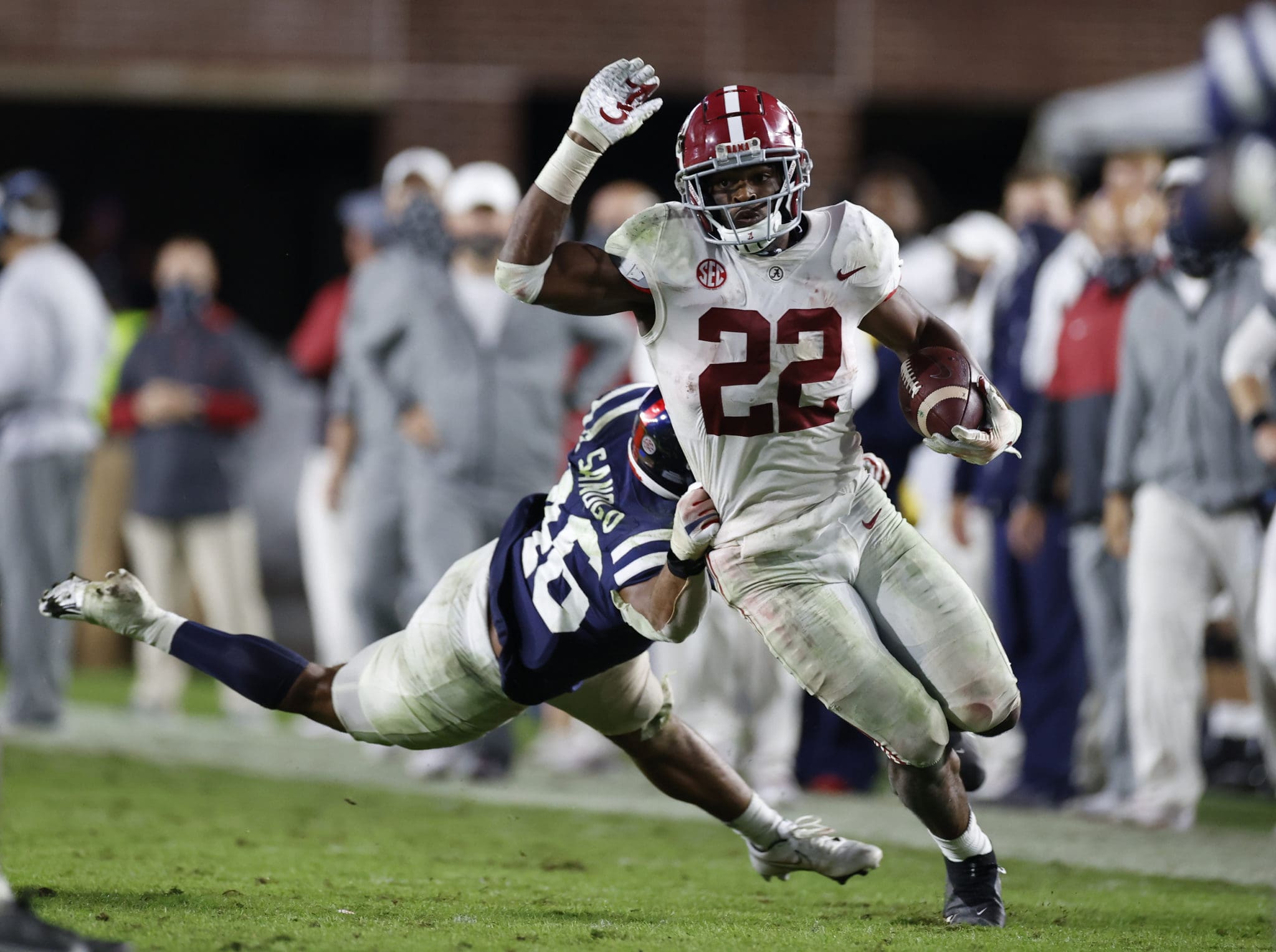 Peter Schrager 2021 Mock Draft 3.0: Steelers Trade Up To Select Alabama RB  Najee Harris 22nd Overall - Steelers Depot