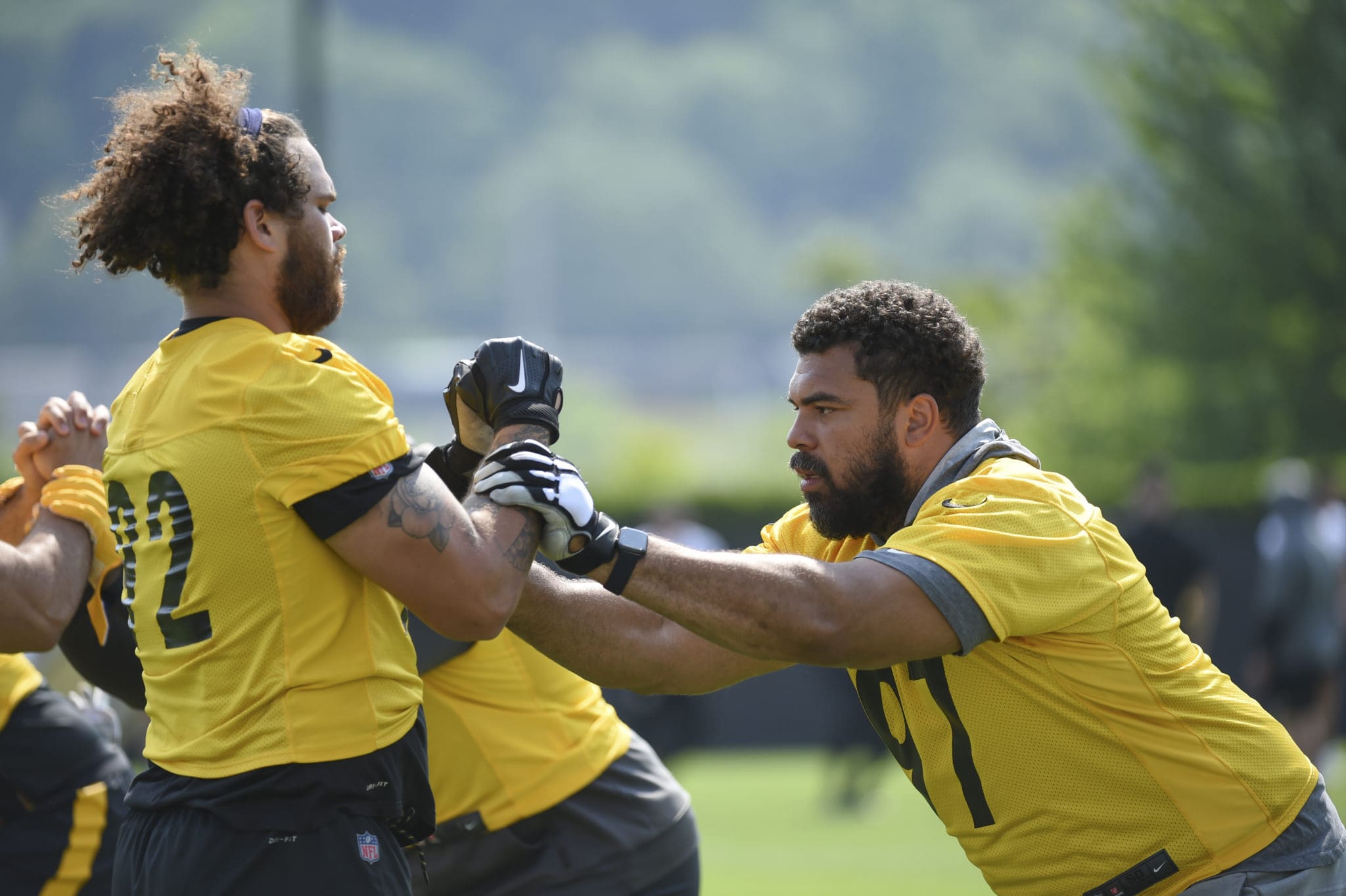 Steelers DE Cam Heyward Wants Isaiahh Loudermilk to Just Worry