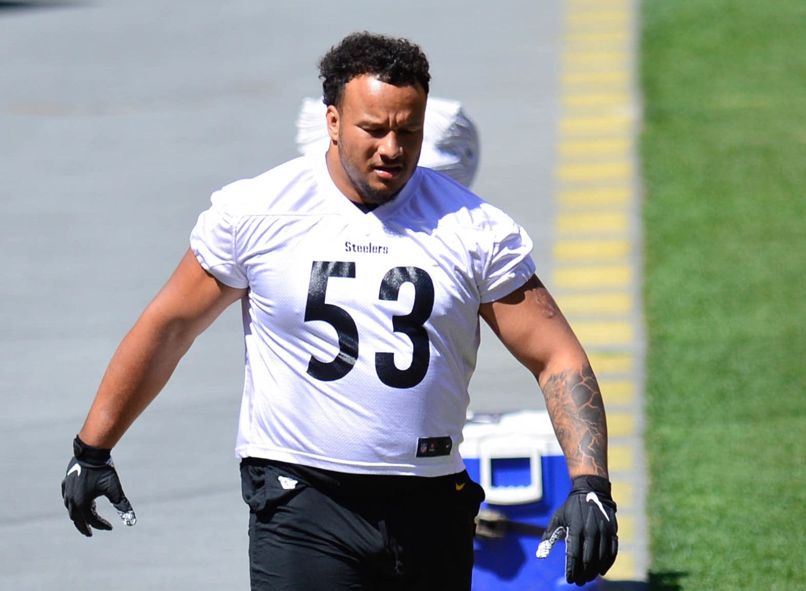 First look at Steelers rookie center, Kendrick Green (@kjgreen_53