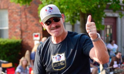 Bill-Cowher-thumbs-up-pittsburgh-steelers-coach