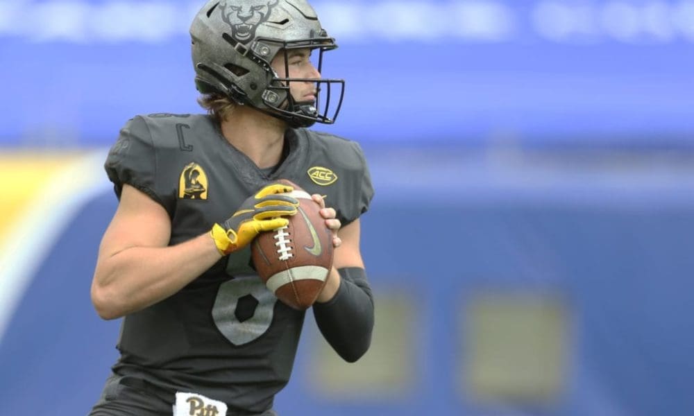 Steelers Draft 2022: Pittsburgh takes Kenny Pickett, Pitt QB, with 1st  round pick - Behind the Steel Curtain