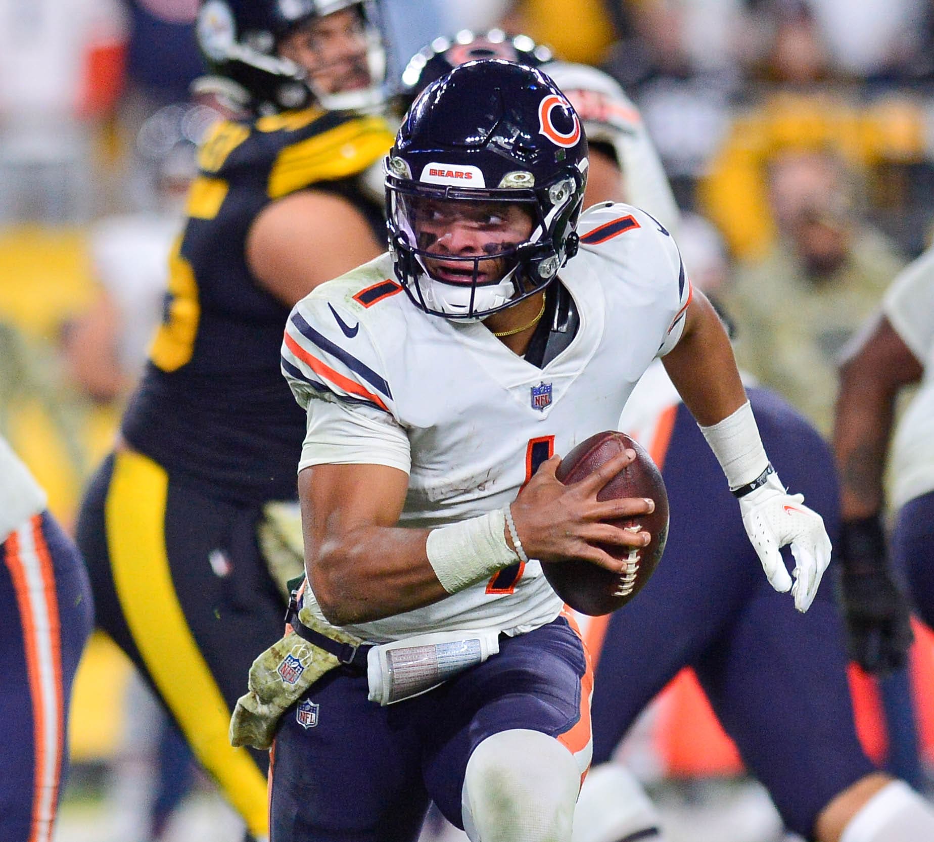 Troy Polamalu Once Thought Justin Fields Was a Linebacker