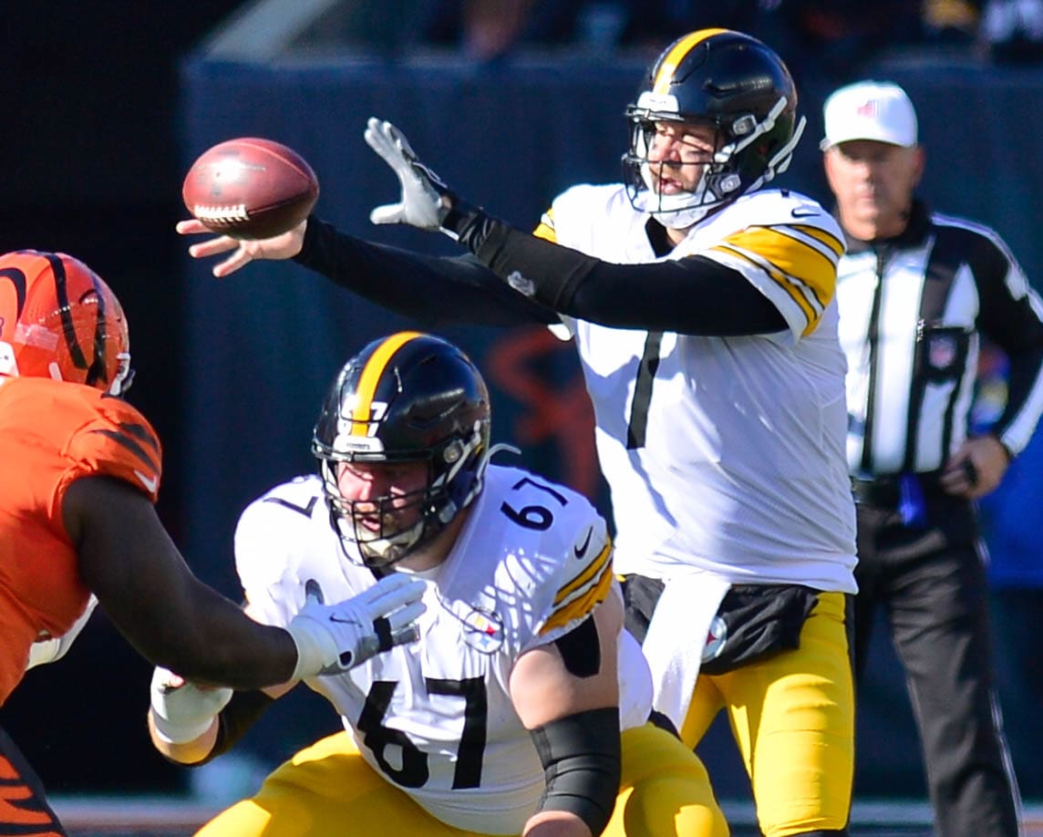 Cincinnati Bengals defeat the Pittsburgh Steelers 41-10