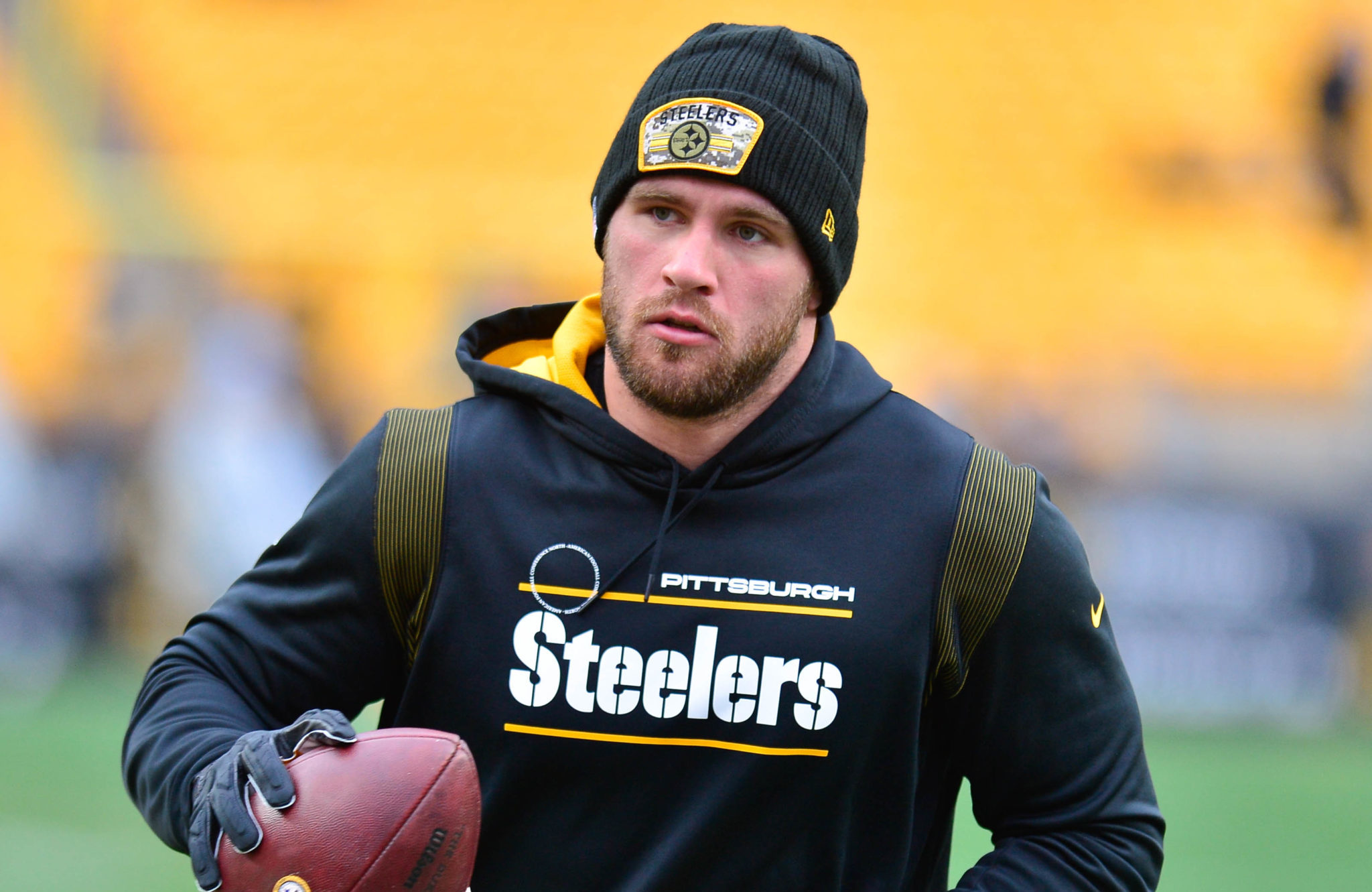 TJ Watt injury update: Steelers star has torn pec, timeline for 2022 return  set