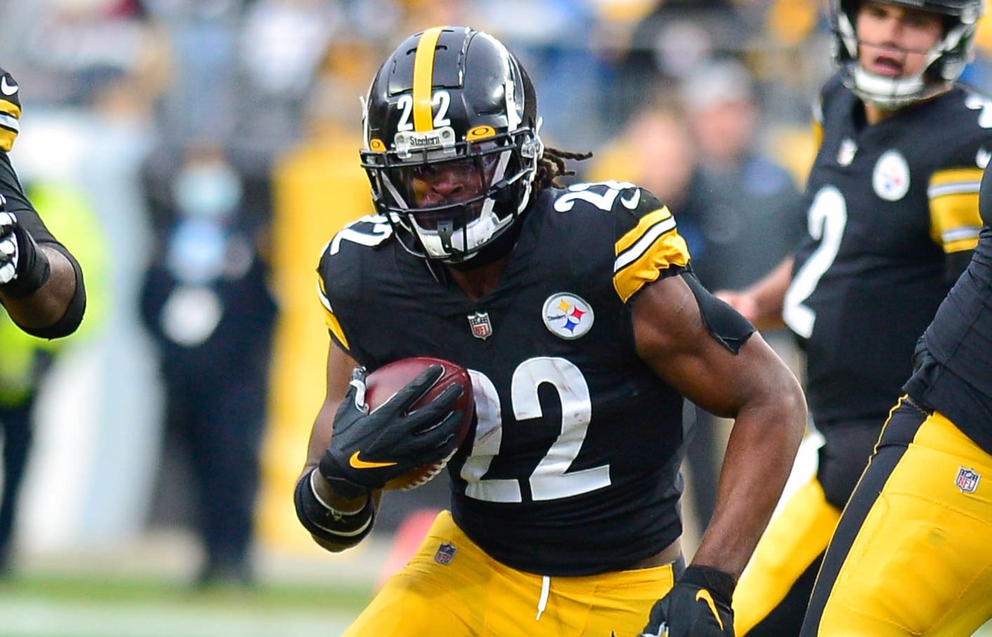 Film Room: Najee Harris NOT to blame for Steelers issues 