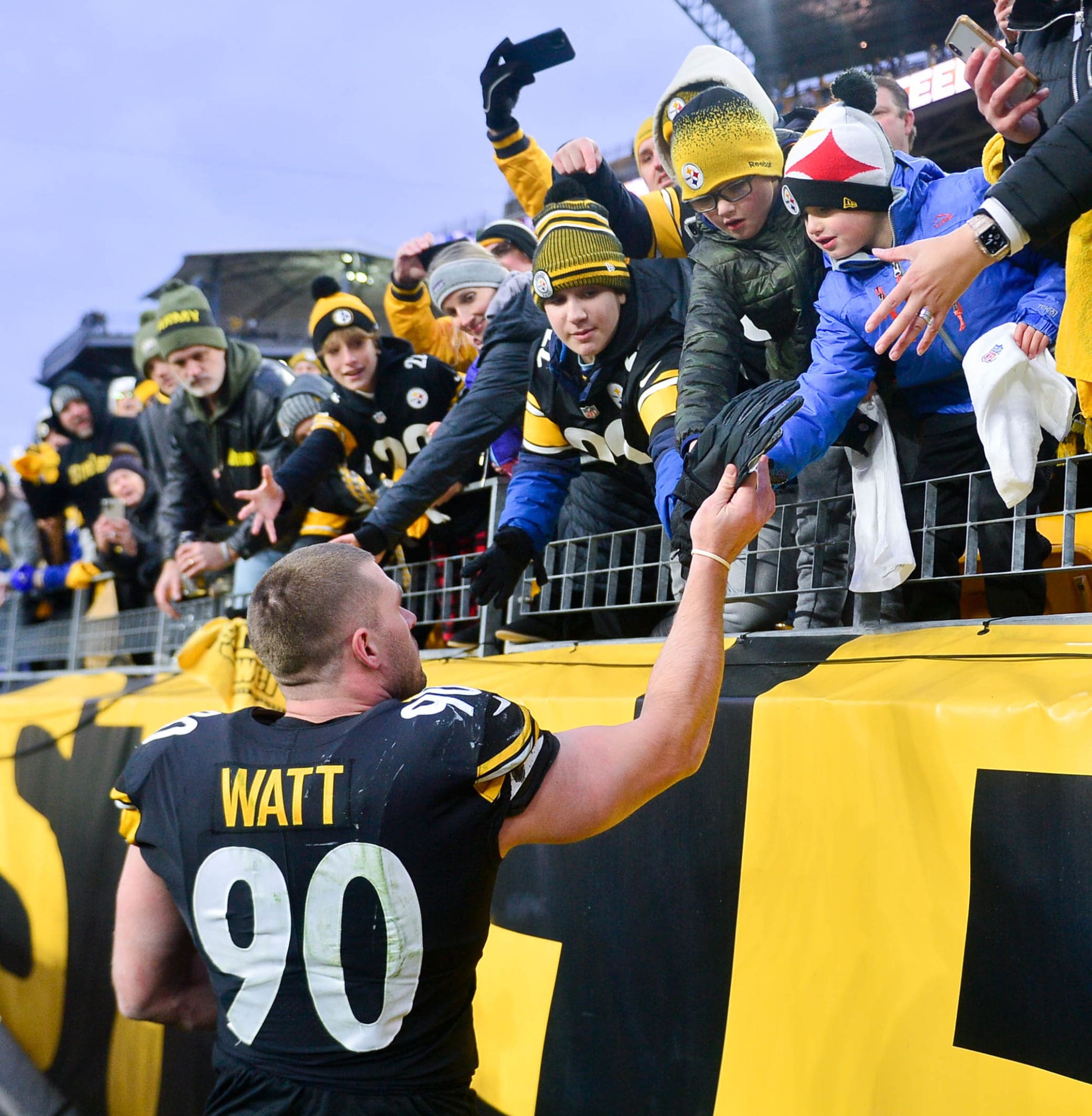 Pittsburgh Steelers LB T.J. Watt a Hot Topic During Day 4 of 2022