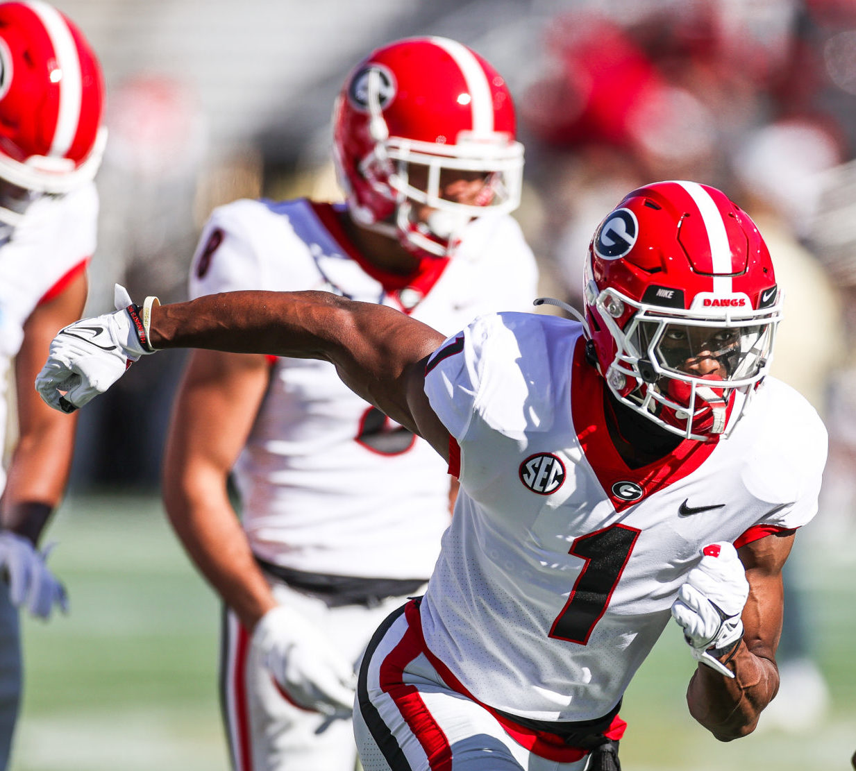 Steelers select Georgia receiver George Pickens in second round