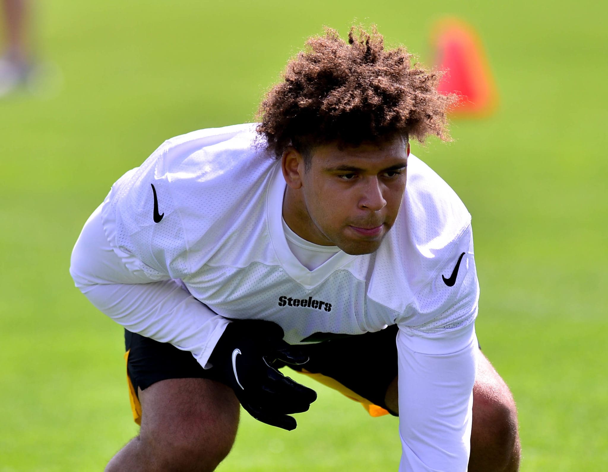 Steelers Connor Heyward Works On TE Basics with Alfredo Roberts