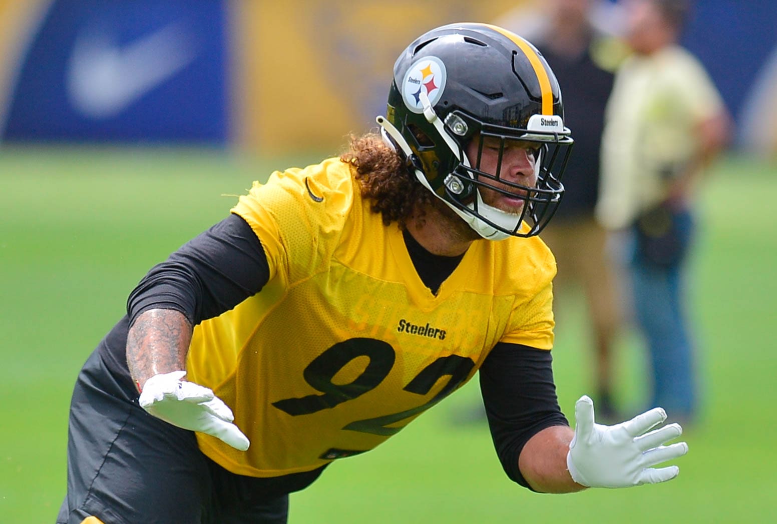 Pittsburgh Steelers Plan to Use Isaiahh Loudermilk on Defensive