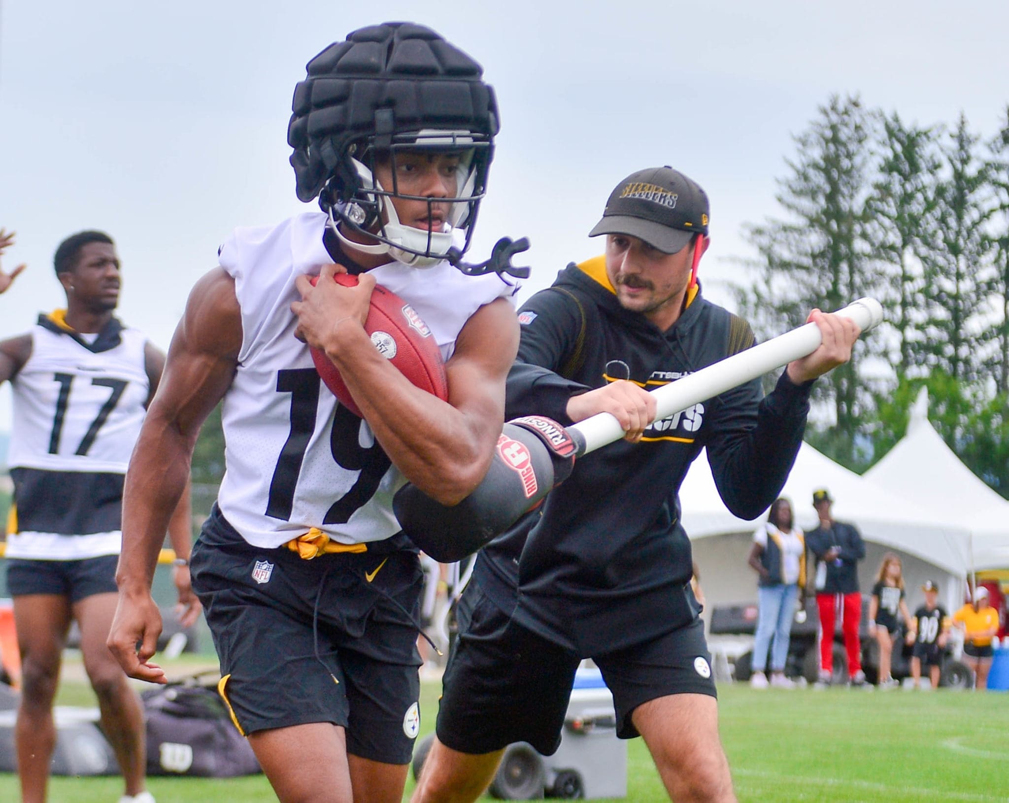 How fast is Calvin Austin? Steelers WR shows off speedy 40 time