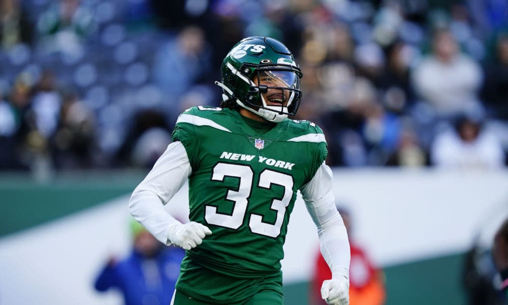 Steelers claim former Jets safety Elijah Riley off waivers