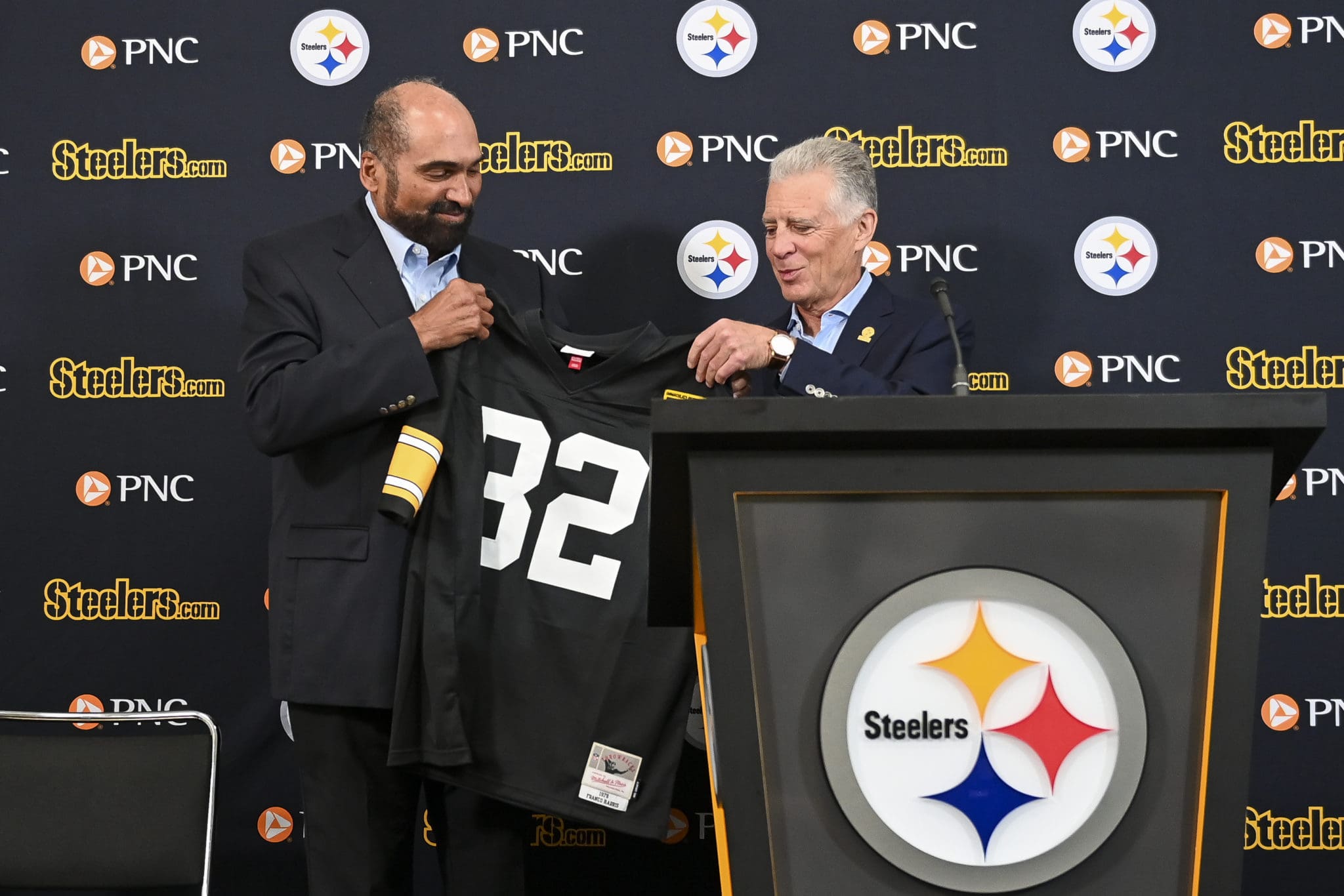 Art Rooney II Expects To Keep Block-Number Throwbacks And Color Rush  Uniforms Moving Forward - Steelers Depot