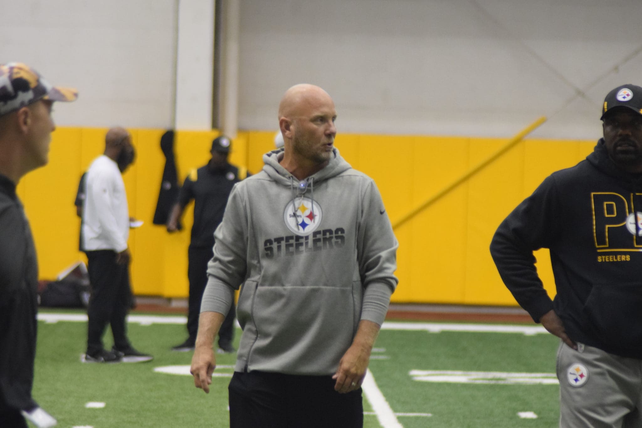 Mike Tomlin won't commit on retaining Matt Canada; Browns