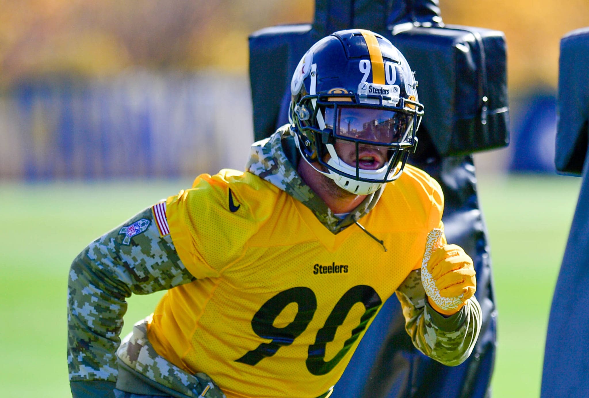 Steelers Sights and Sounds: T.J. Watt Works at Practice