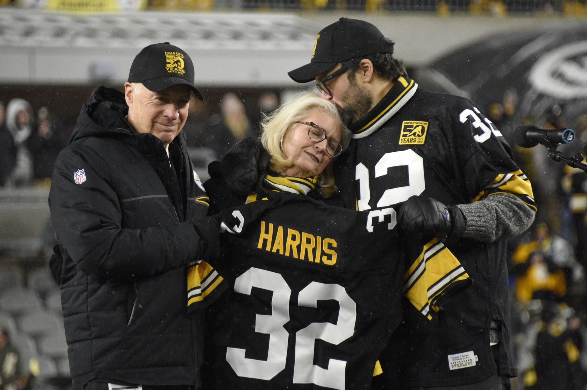 Steelers nation emotional as Franco Harris jersey is officially retired