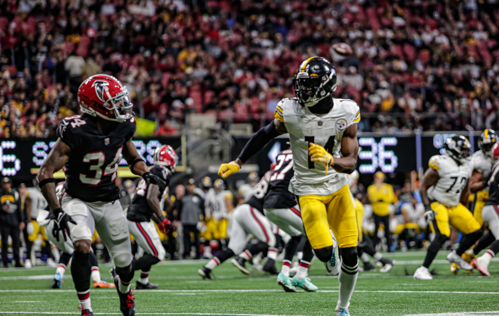 Falcons snap counts for the preseason finale against the Steelers