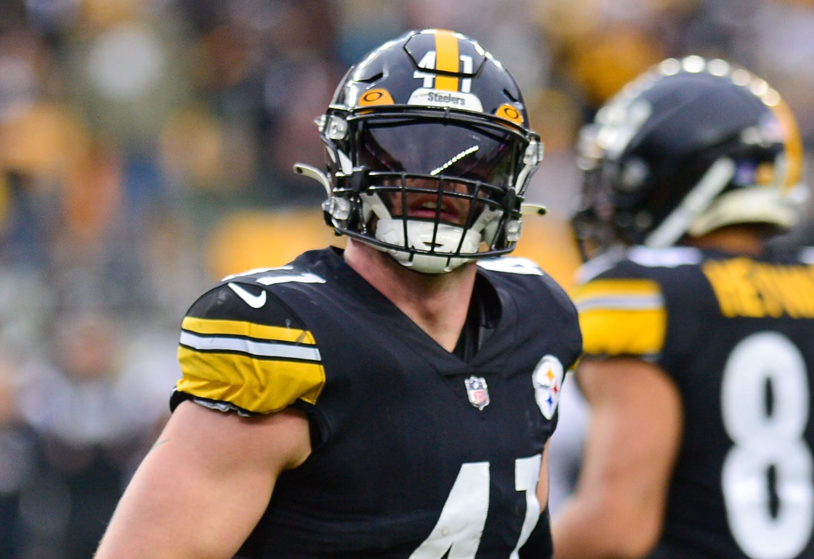 Raiders Signing Former Steelers ILB Robert Spillane - video