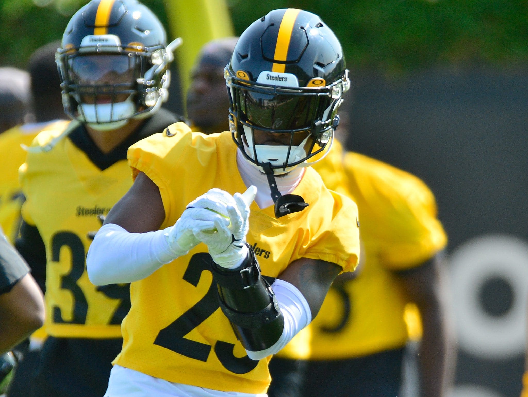 Damontae Kazee Eyes Being Elite Ballhawk in Steelers Secondary