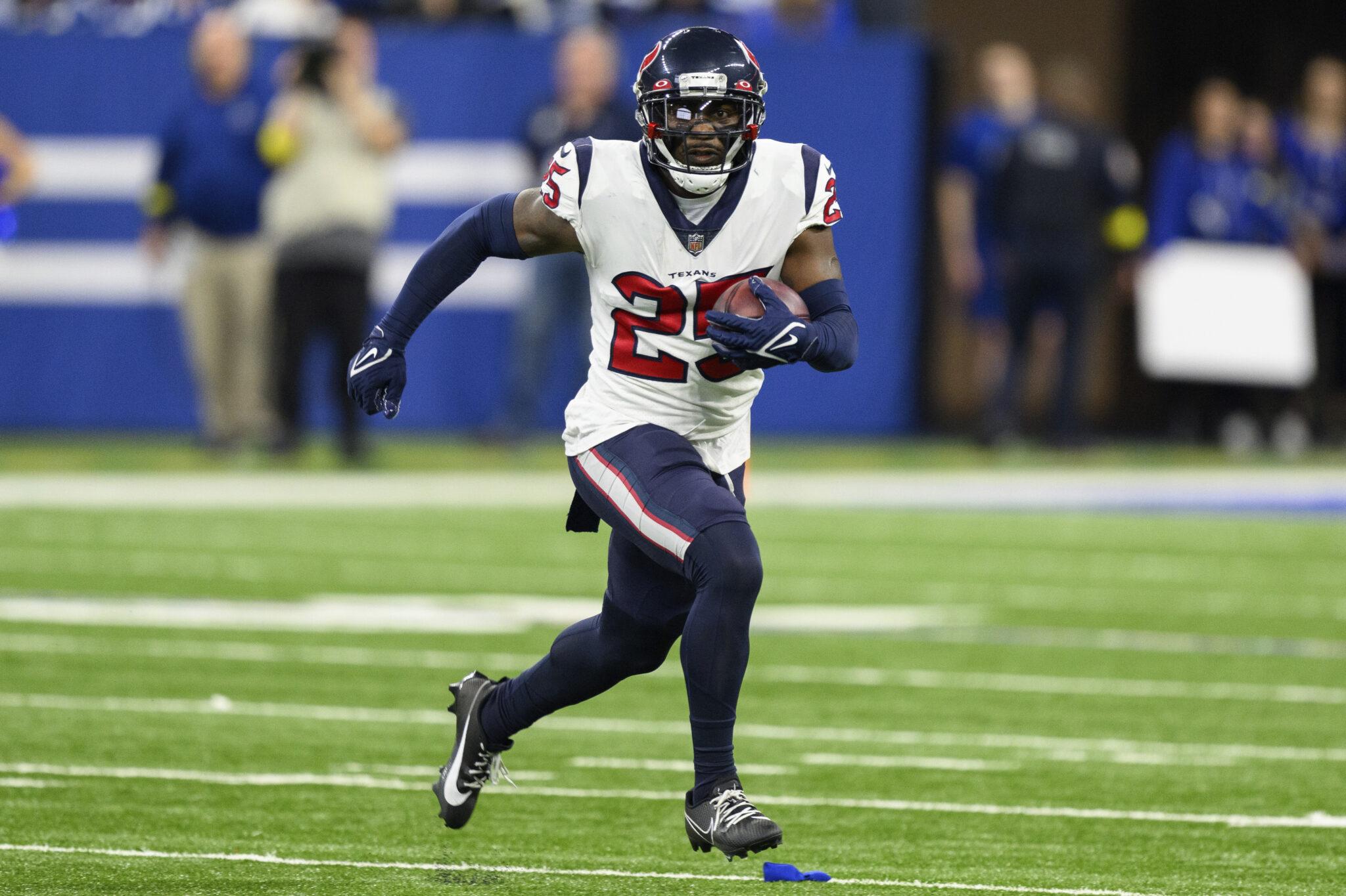 Houston Texans: Desmond King II and Tavierre Thomas share a history