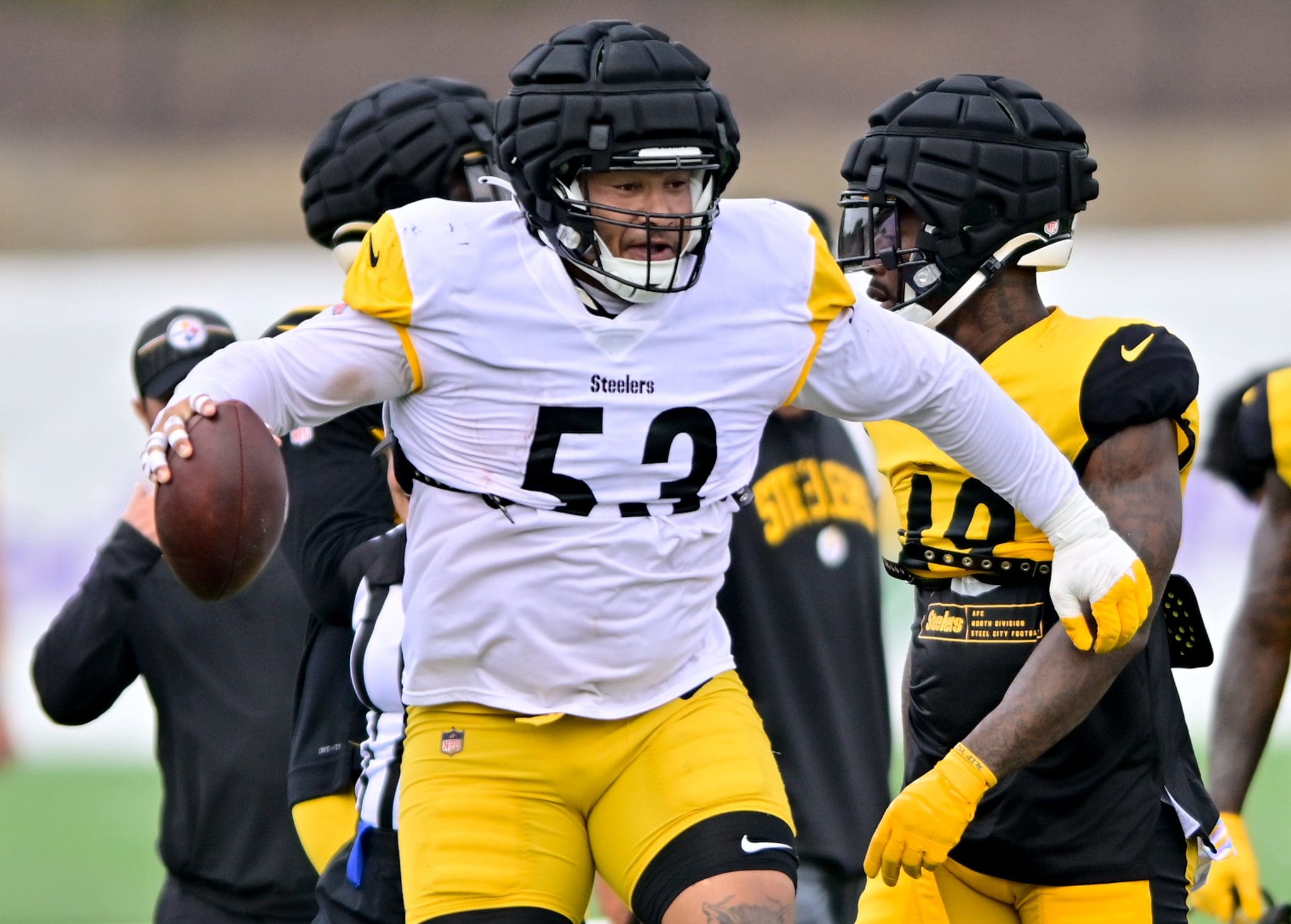 Malik Reed on coming to the Steelers, Jesse Davis on versatility and more