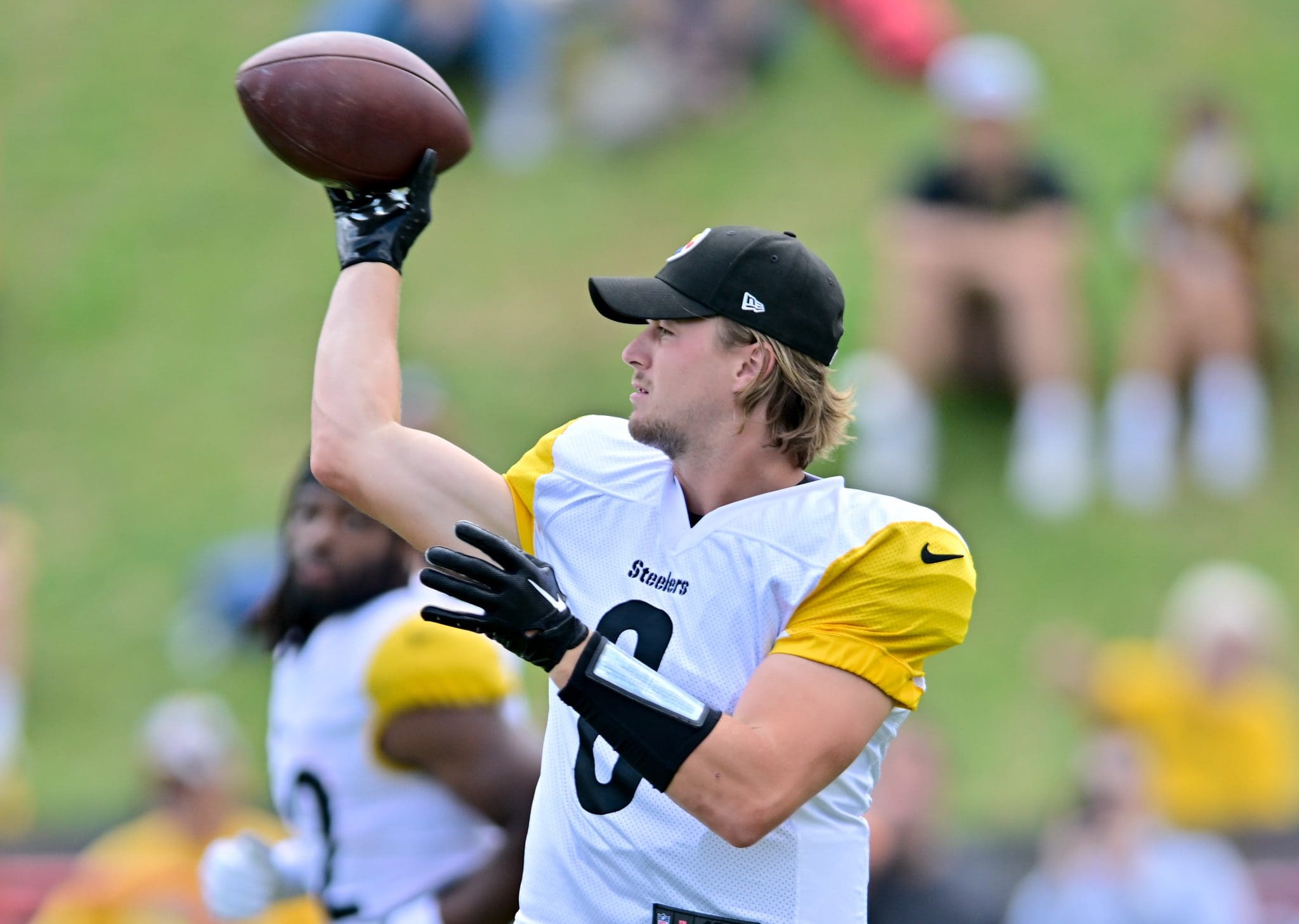 Steelers' Announce Big Workload For Kenny Pickett And Starters Against The  Buffalo Bills