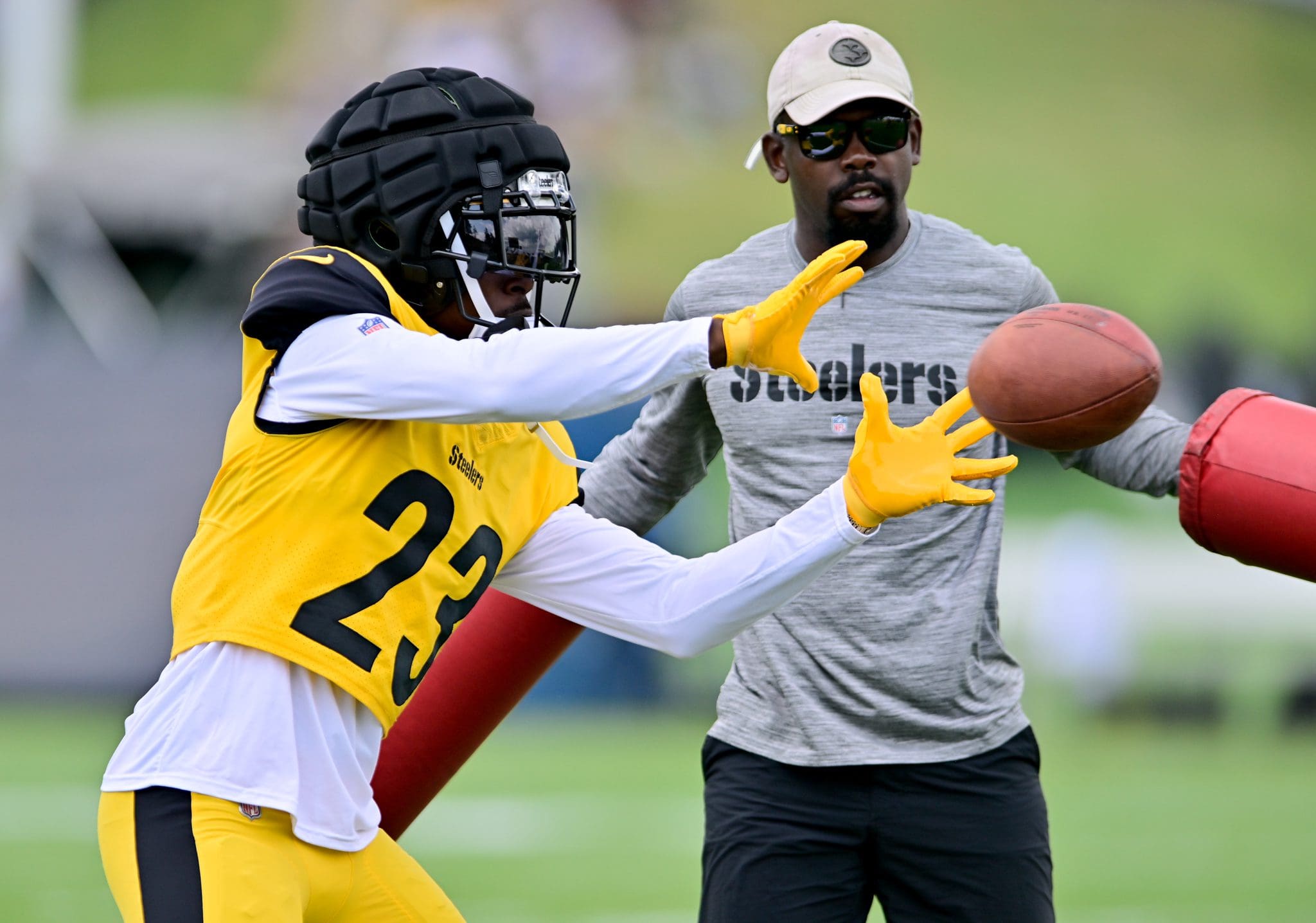 Steelers safety Damontae Kazee